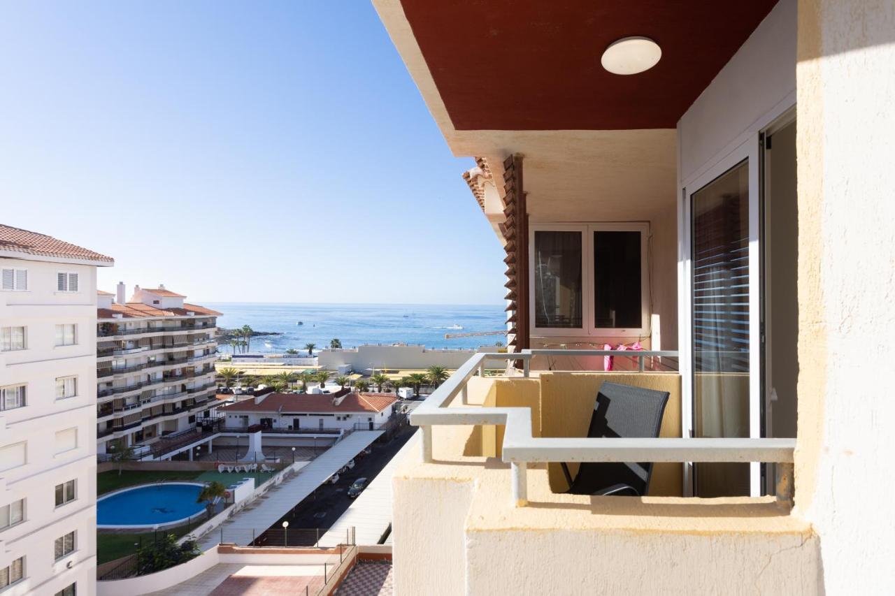 Апартаменты Spectacular Sea View Penthouse Лос Кристианос Экстерьер фото